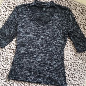 Rue 21 . NWOT super soft material choker shirt